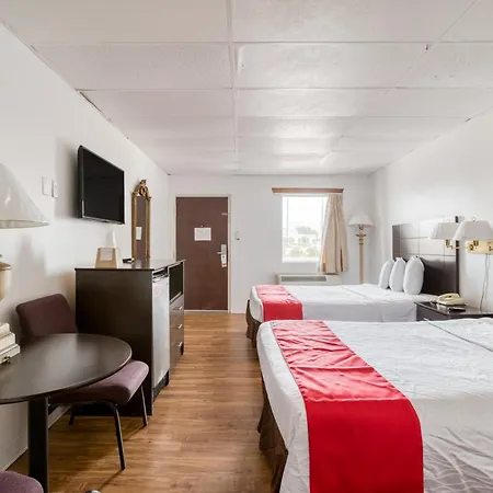 Oyo Hotel San Antonio Lackland Air Force Base West